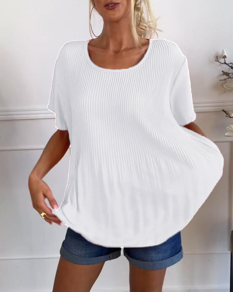 Effen gekleurde geplooide blouse met ronde hals