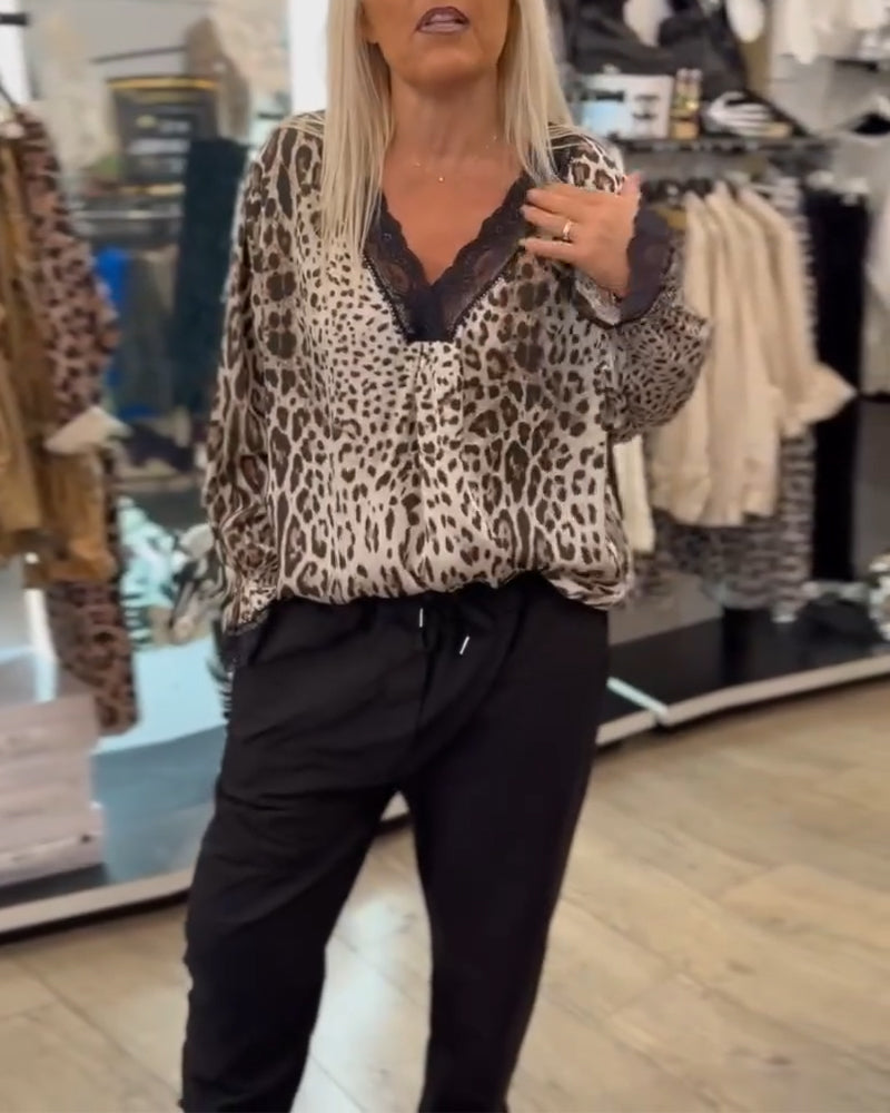 Mode luipaard print blouse met V-hals en kant patchwork