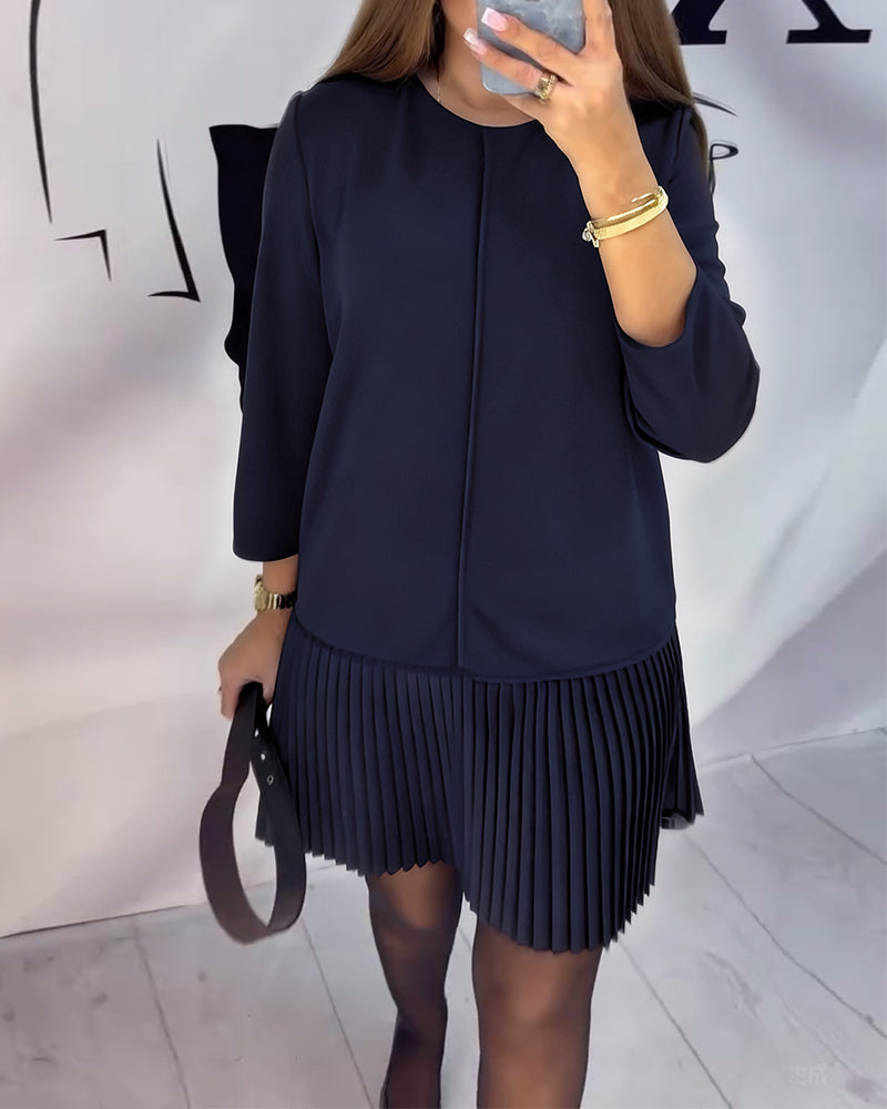 Jurk Met Driekwartmouwen En Accordeonplooien