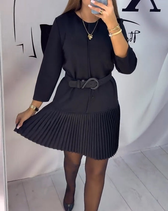 Jurk Met Driekwartmouwen En Accordeonplooien