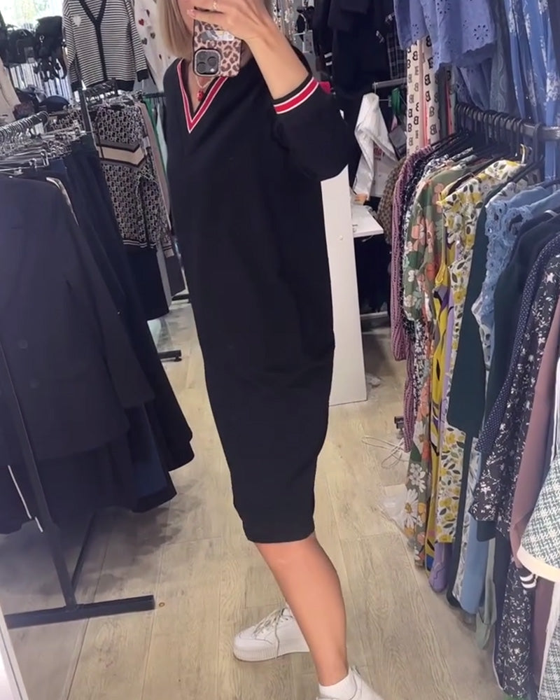 Jurk met V-hals en zakken