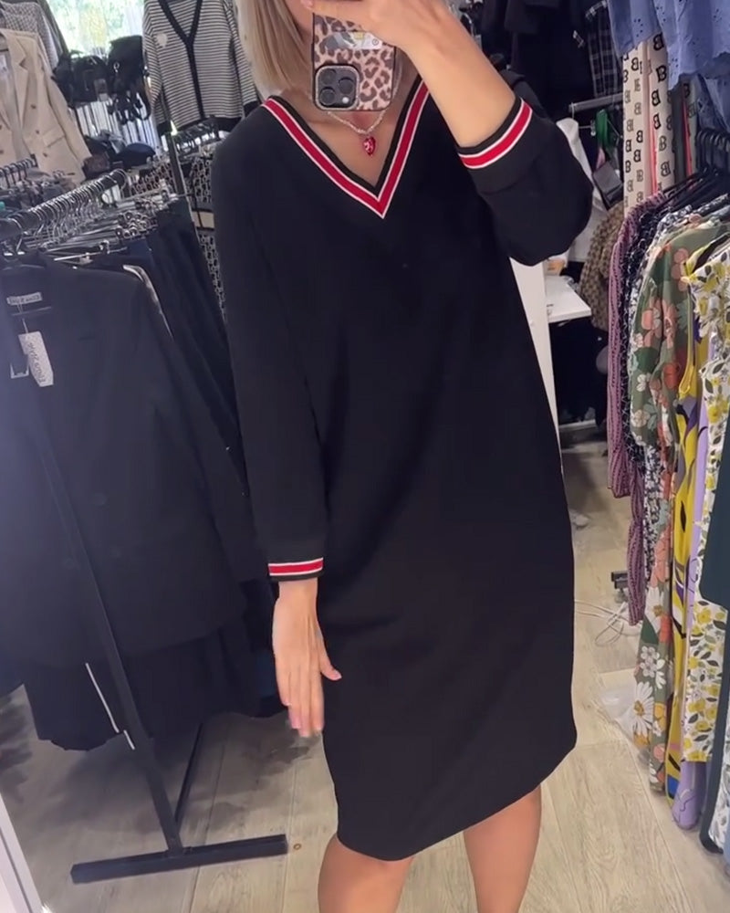 Jurk met V-hals en zakken