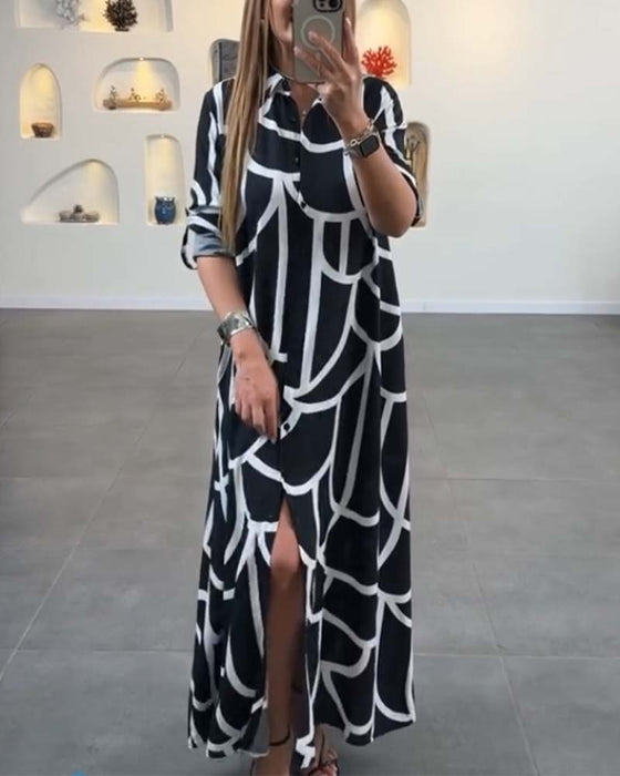 Jurk met lange split en revers met contrasterende print