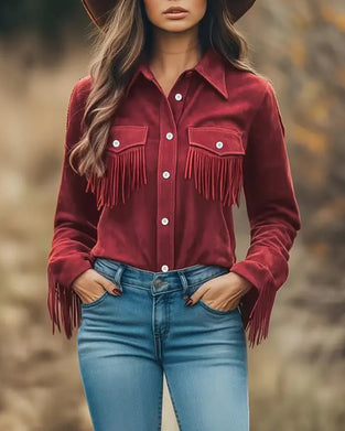 Shirt Met Lapel Kragen, Franje Zak Detail En Moderne Snijdt