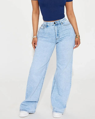 High-Waist Spijkerbroek Met Liftend Effect En Lichte Wijde Pijpen