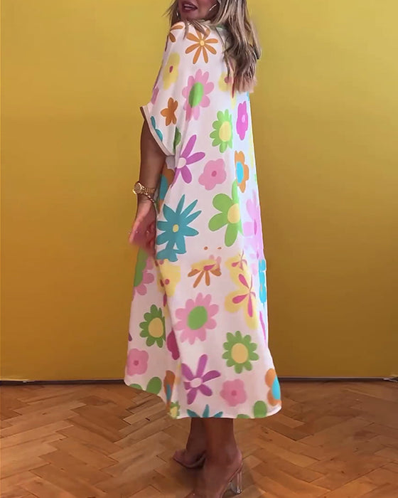 Wijde jurk met V-hals en bloemenprint