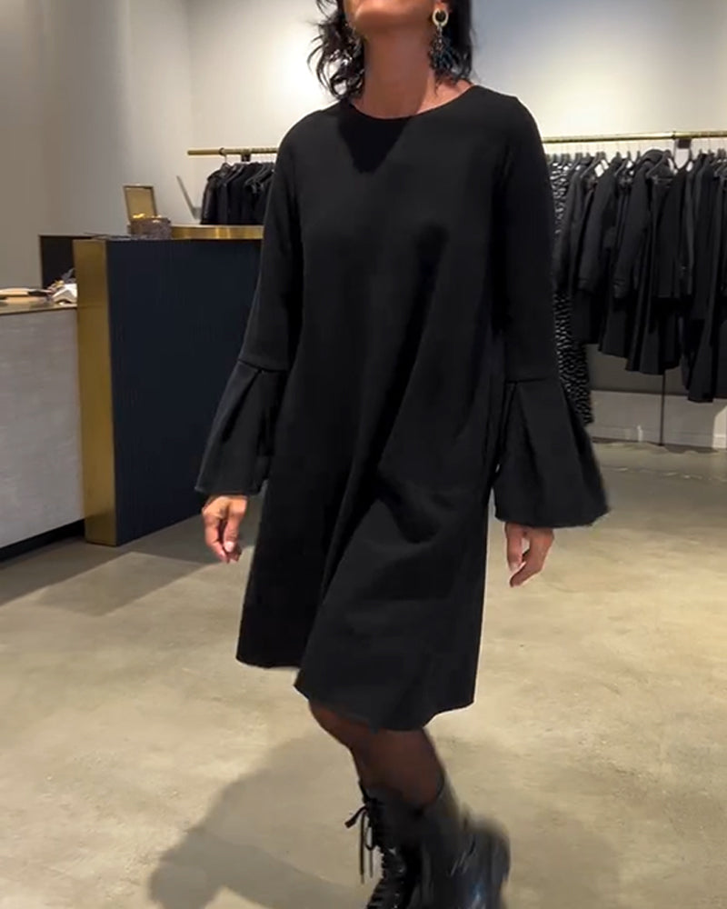 Jurk Effen Wijd Uitlopende Mouw Gerimpeld