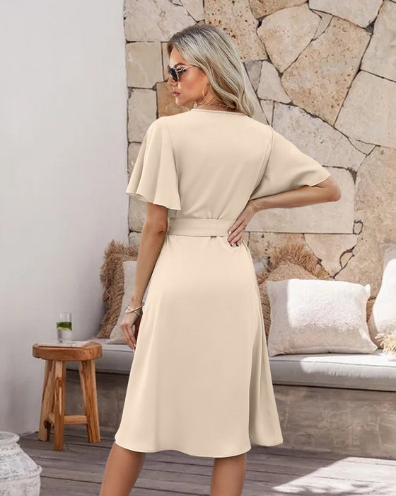 V-hals hals taille klok mouw jurk