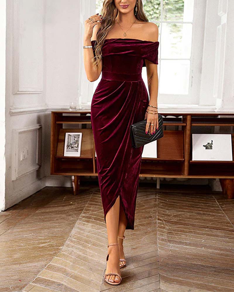 Jurk Met Off-Shoulder Kraaglijn, Samtstof En Elegante Temperament