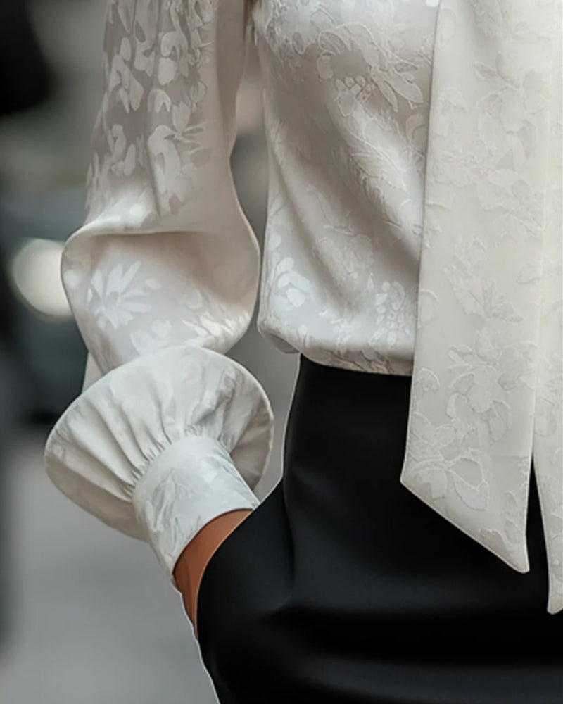 Effen Kleur Blouse Met Lint En Woon-Werk Veelzijdigheid