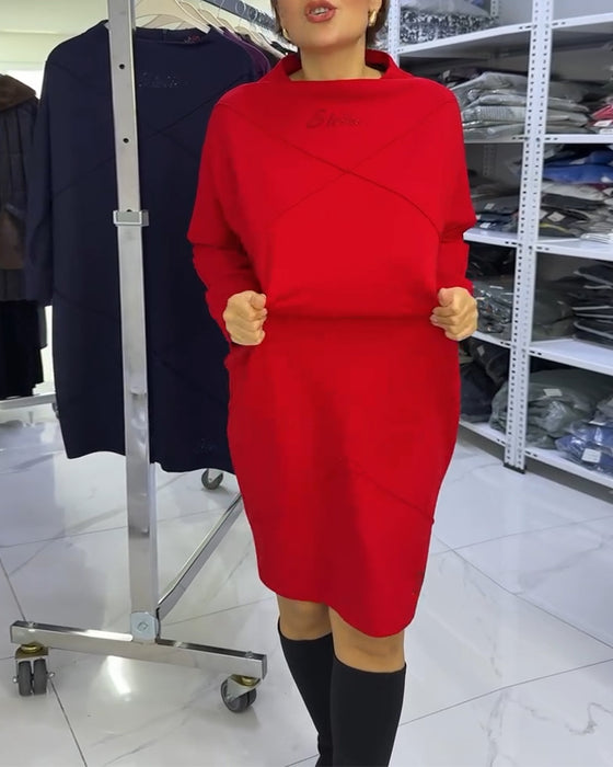 Modieuze Jurk Met Halfhoge Kraag