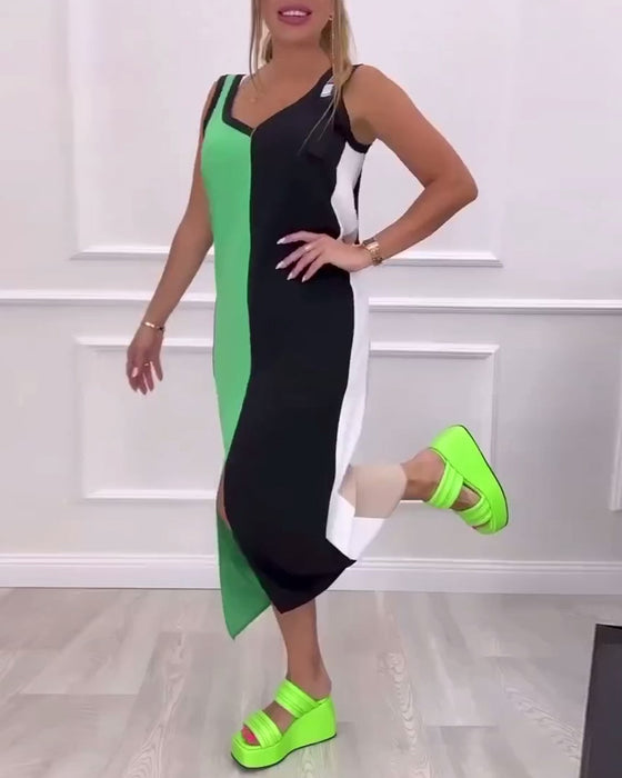 Jurk modieuze contrasterende kleur split
