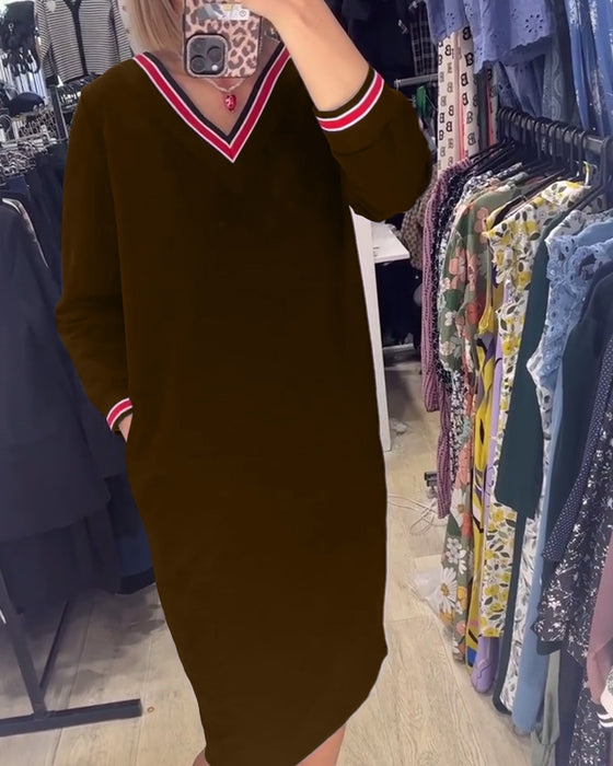 Jurk met V-hals en zakken