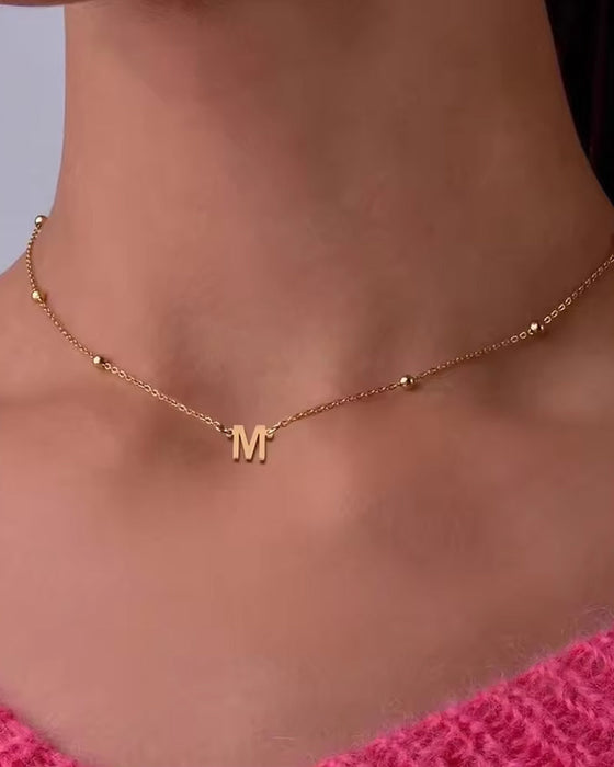 Prachtige en elegante ketting met 26 letters