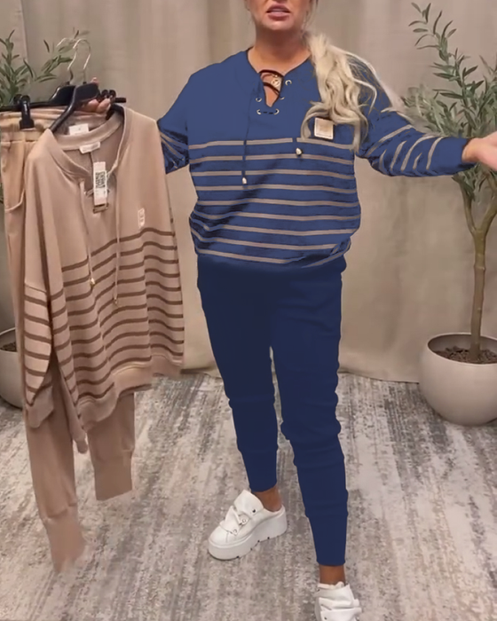 Tweedelig Set Met Casual Gestreepte Sportbroek Tot De Enkel