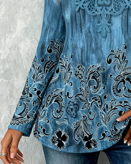 Blouse Patchwork Kraag En Strategisch Geplaatst Gedrukt