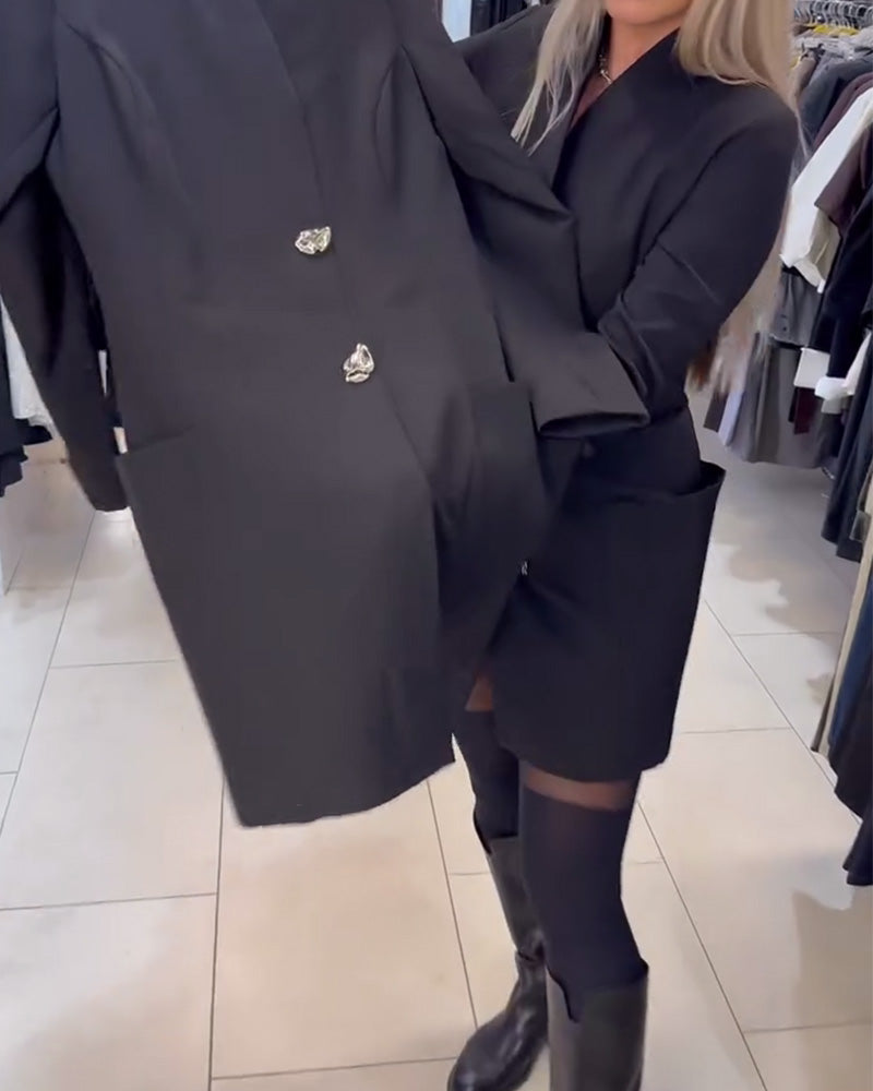 Jurk Staande Kraag Metalen Knoop Pak