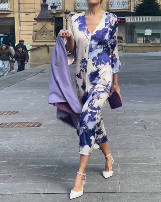 Elegante jurk met V-hals en print