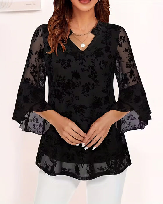 Blouse Elegant En Stijlvolle Klokmouwen