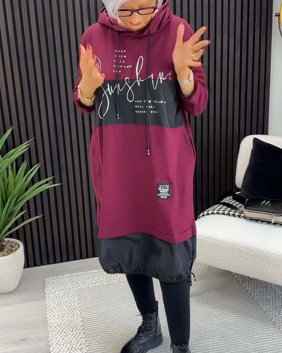 Casual hooded dress met color block letter print en pocket