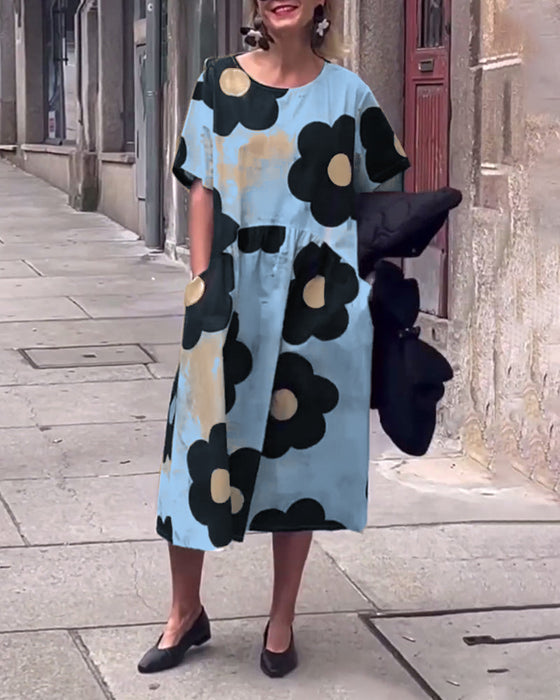 Losse jurk met bloemenprint, ronde hals en zak