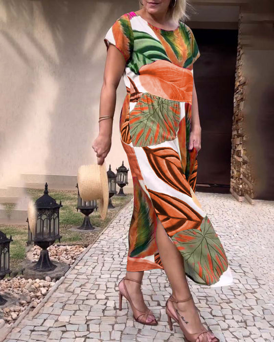 Jurk met split en korte mouwen met bladprint