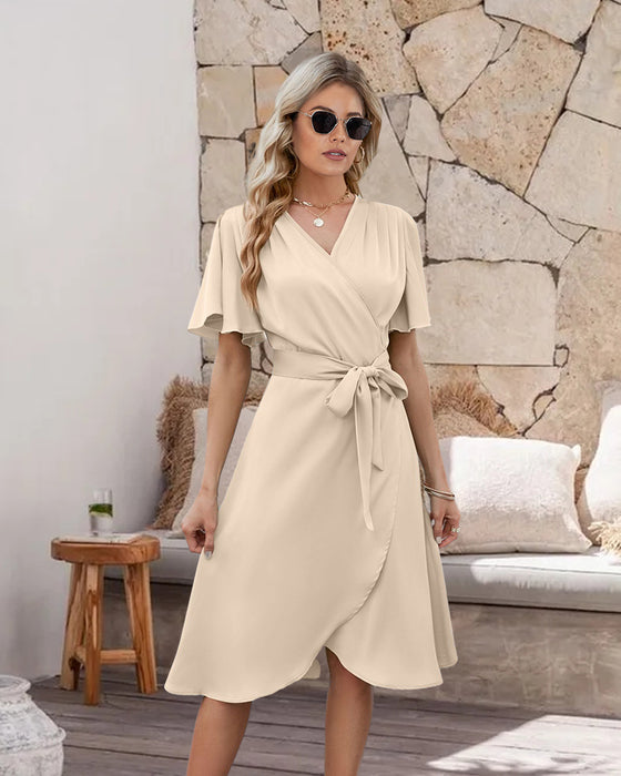 V-hals hals taille klok mouw jurk