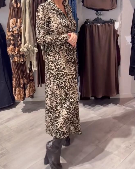 Jurk Met Luipaardprint En Aangehouden Taille