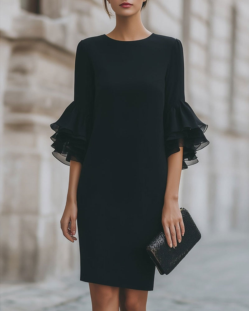 Robe Superposée Manche Évasée Slim