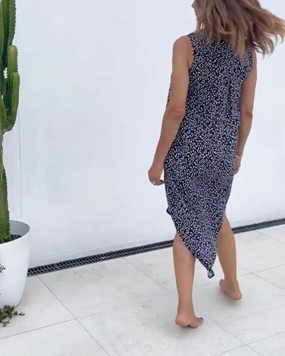 Mouwloze jurk met V-hals en print