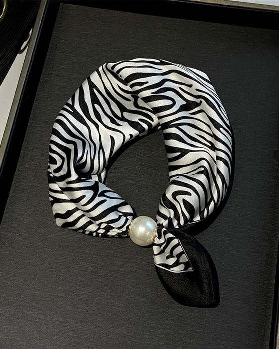 Moeiteloze glamour: Parelsjaal met kliksluiting 🧣