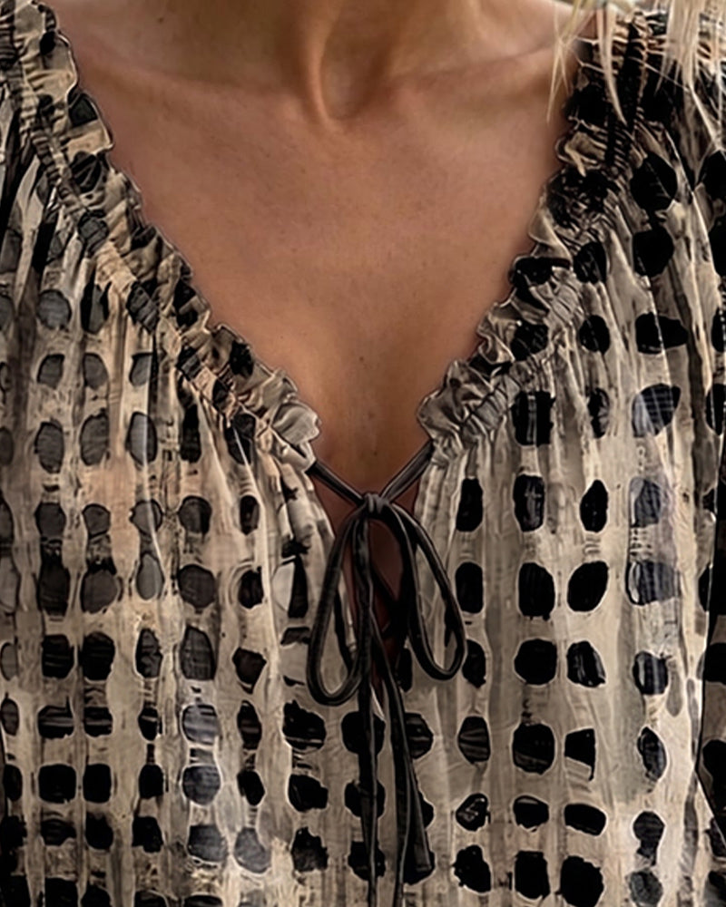 Blouse Stippenpatroon Met Vetersluiting