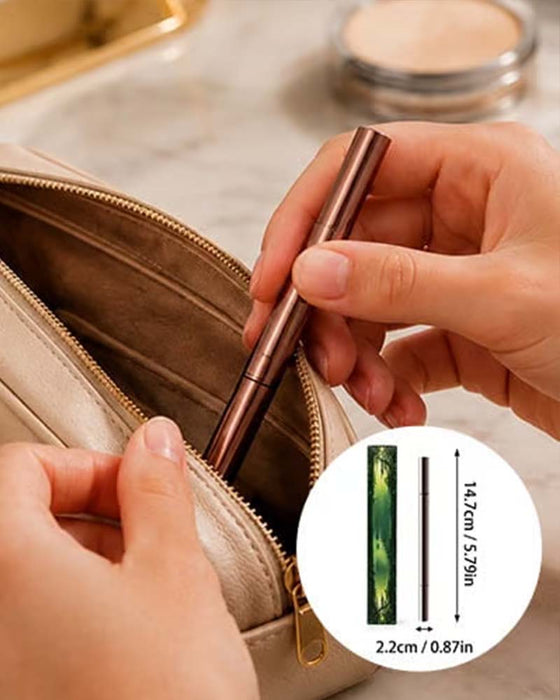 Dual-Tip Vloeibare Eyeliner – Scherpe Vleugels, Geen Uitloop, De Hele Dag 🖊️✨
