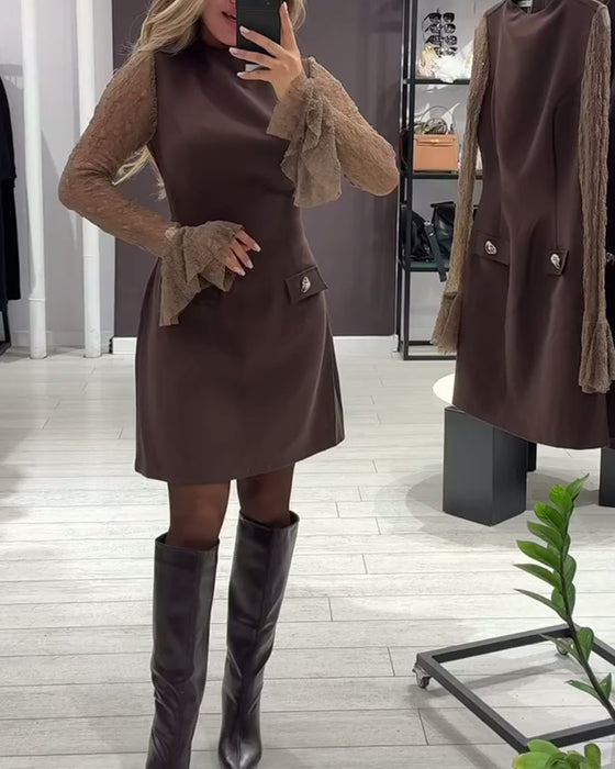 Stijlvolle En Elegante Jurk Met Klokmouwen