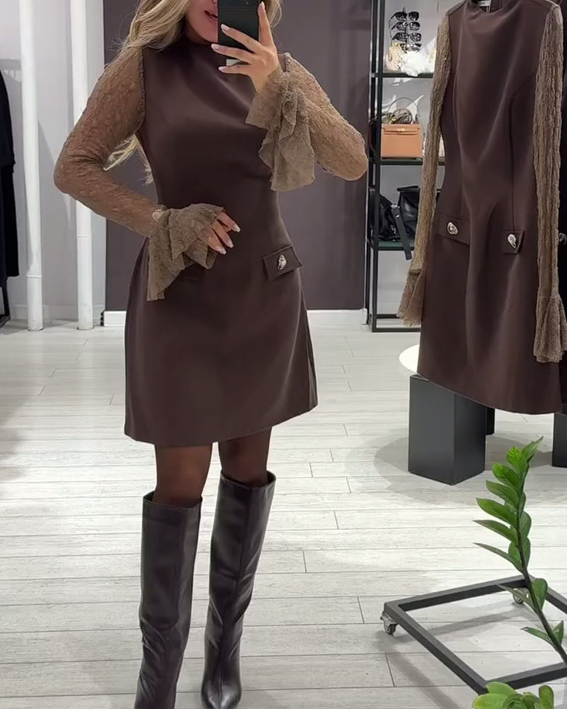 Stijlvolle En Elegante Jurk Met Klokmouwen