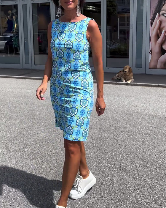 Mouwloze slim-fit jurk met print