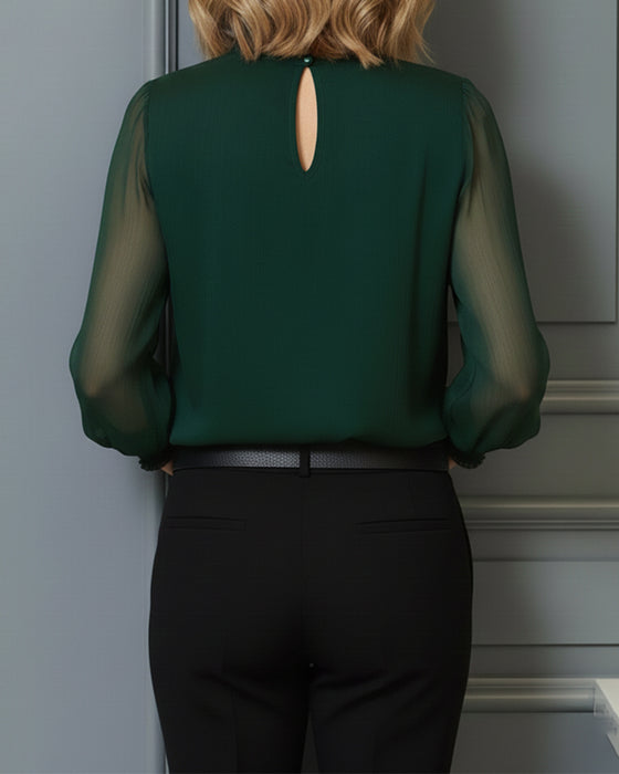 Een Veelzijdige Effen Blouse Met Lange Mouwen