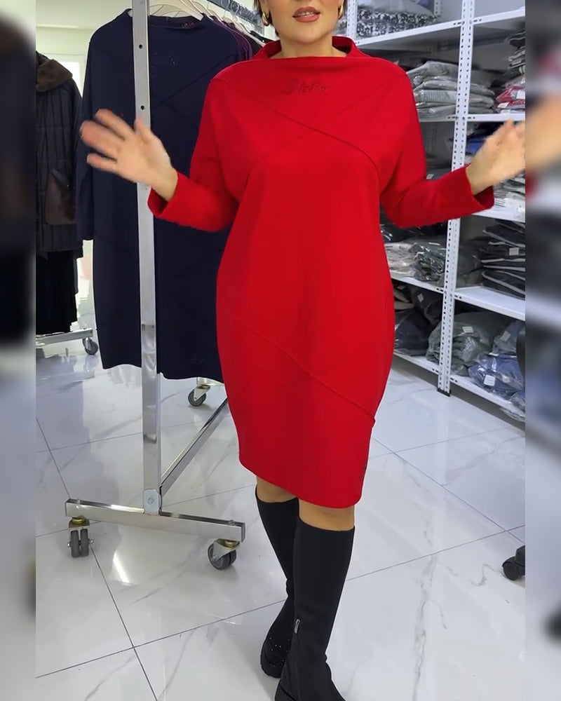 Modieuze Jurk Met Halfhoge Kraag