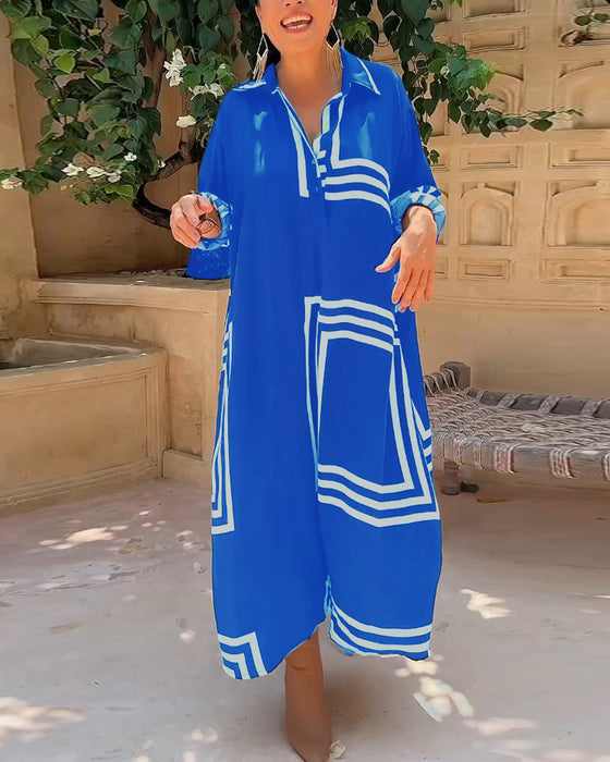 Rechthoekige vrijetijdsjurk met revers en print