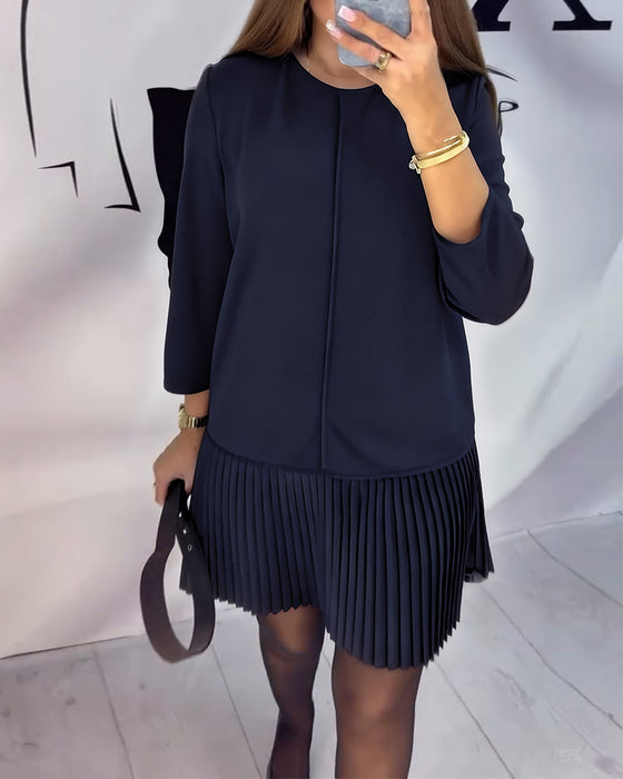 Jurk Met Driekwartmouwen En Accordeonplooien