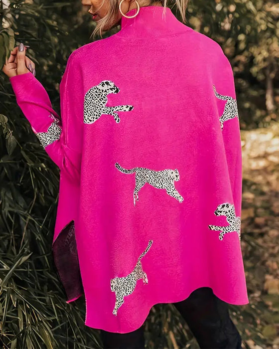 Stijlvolle losse pullover met hoge hals en luipaardprint