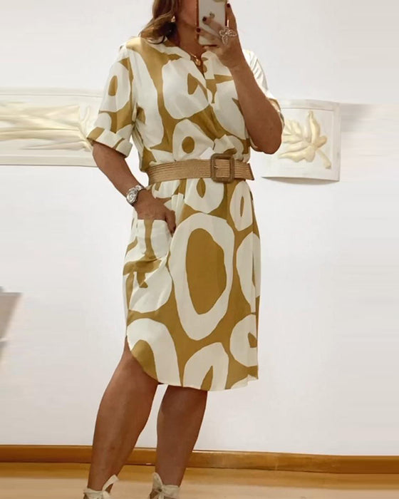 Casual jurk met letterprint en V-hals