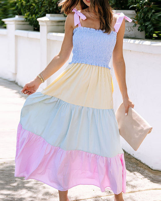 Jurk met contrasterende panelen en bandjes