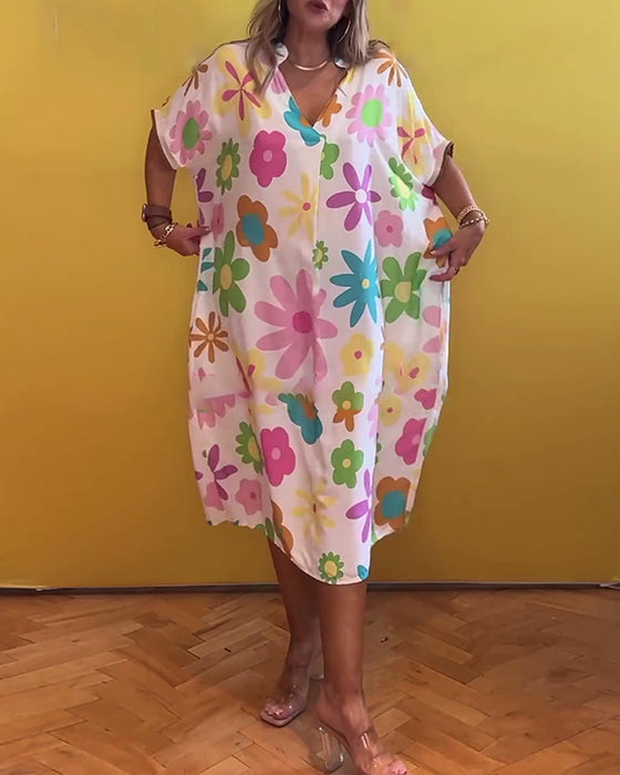 Wijde jurk met V-hals en bloemenprint