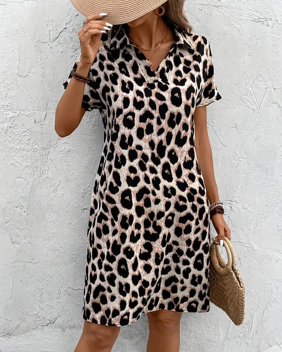Slim Fit Jurk Met Leopardprint En Kraag