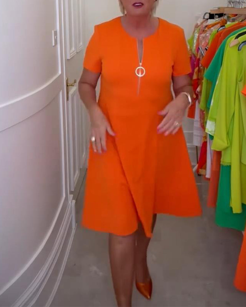 Modieuze effen kleur jurk met ritssluiting en korte mouw