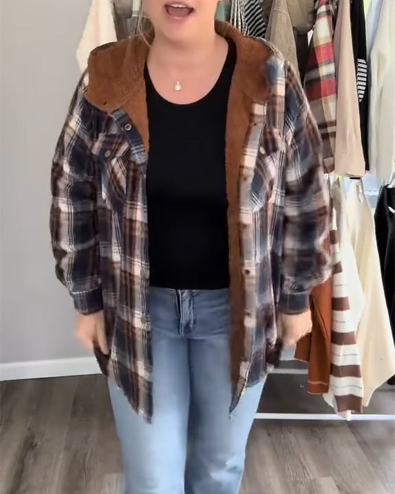 Geruite Wollen Jas Met Capuchon