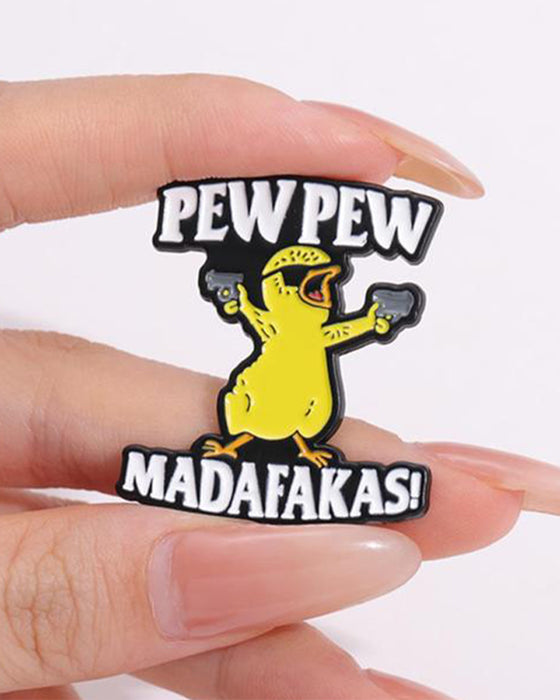 Broche Met Letter & Cartoon Eend Ontwerp