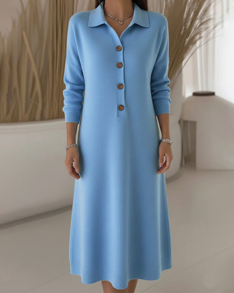 Modieuze Doorknoopjurk Met Reverskraag