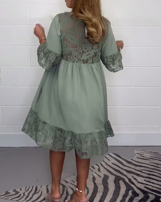 Elegante effen kanten jurk met losse V-hals